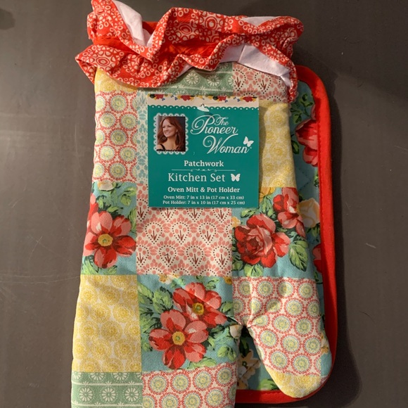 The Pioneer Woman Other - Pioneer Woman Pot Holders